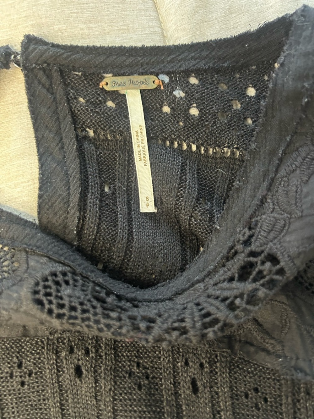 Free People Women Black Crochet Lace once upon a time Bell-Sleeve Blouse Size 6 - Picture 11 of 12